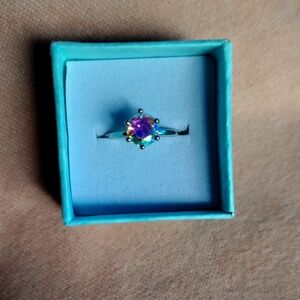 Elegant Silver Ring with Iridescent Stone. Size 7. Gift Box Included. Perfect Gr
